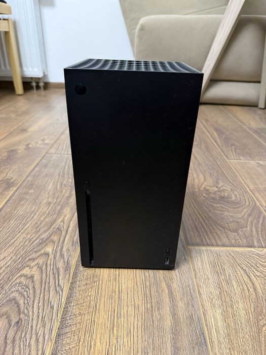 Продам Xbox Series X