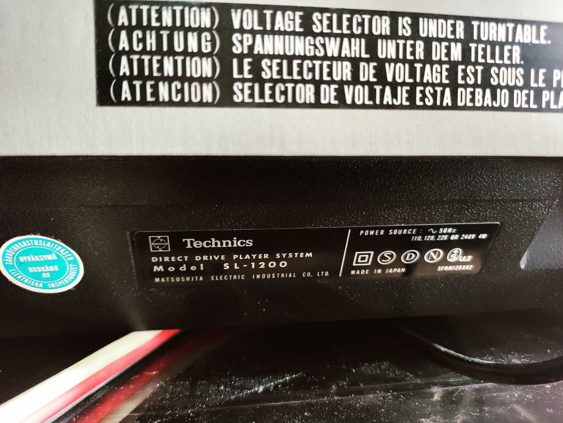 Technics SL 1200 MK1