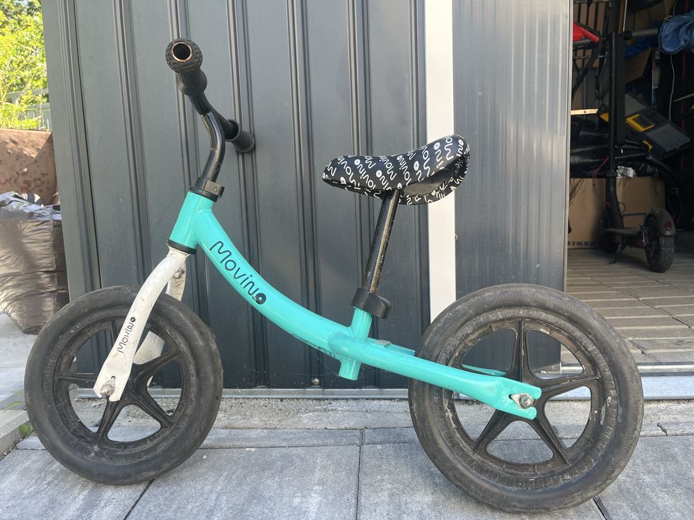 Kask Scoot and Ride + Rower biegowy Movino/Cariboo