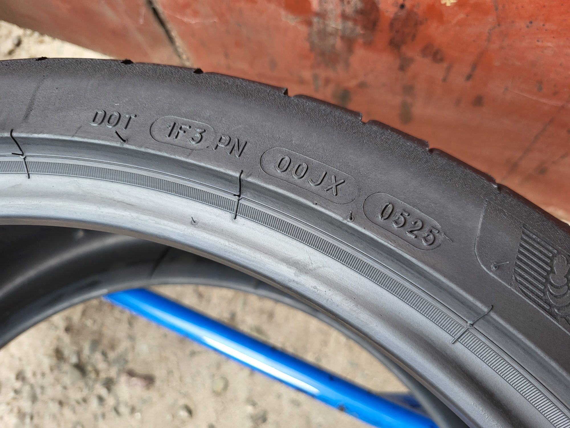 255/35/20 R20 Michelin Pilot Sport 4S 4шт ціна за 1шт шини