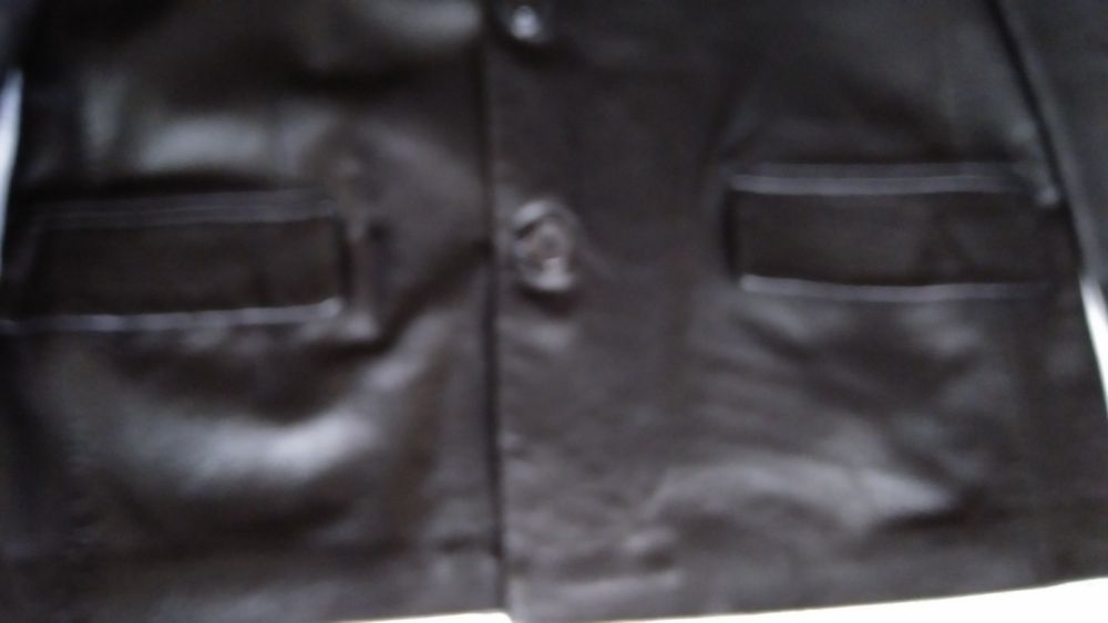 Casaco de Cabedal Preto