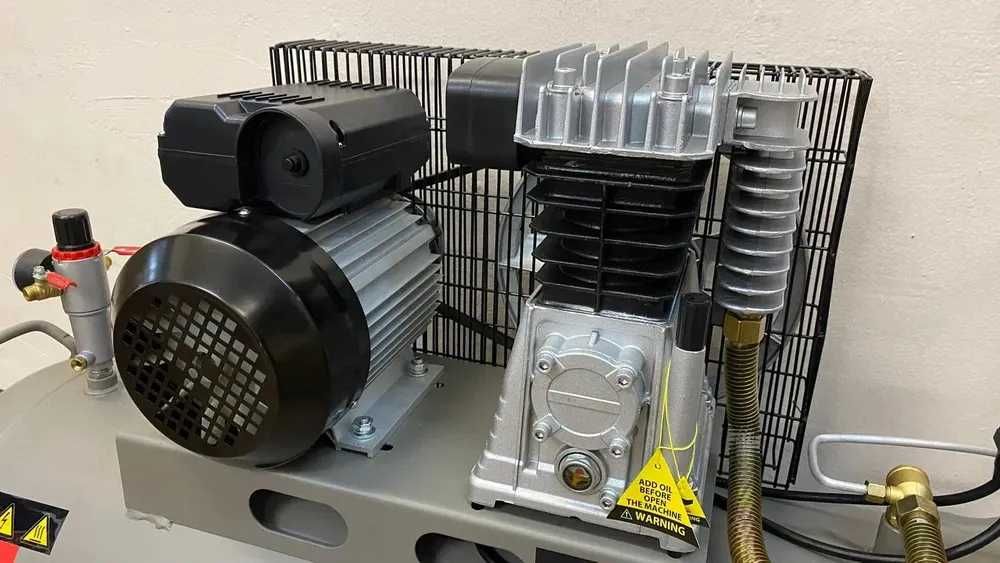 Компресор повітряний CROWN 100л 3.3кВт 10атм 430л/хв компрессор