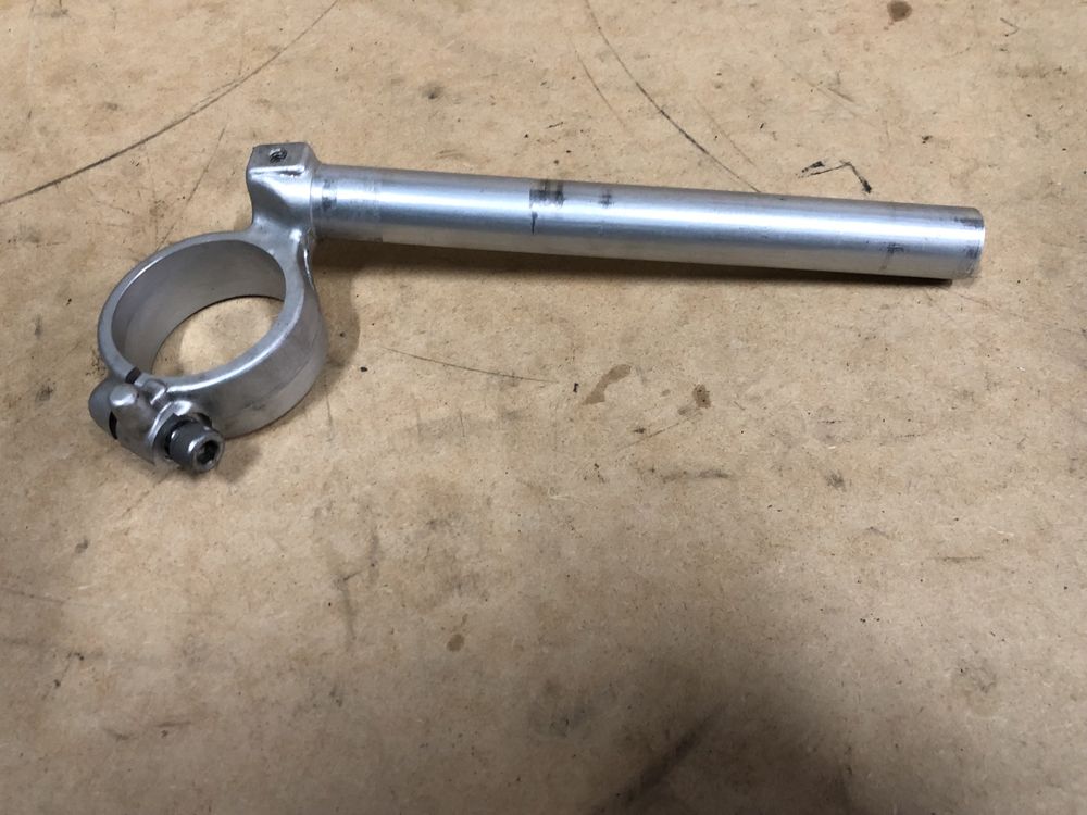 Suzuki Gsxr 1000 K8 Prawa Kierownica K7 07 - 08