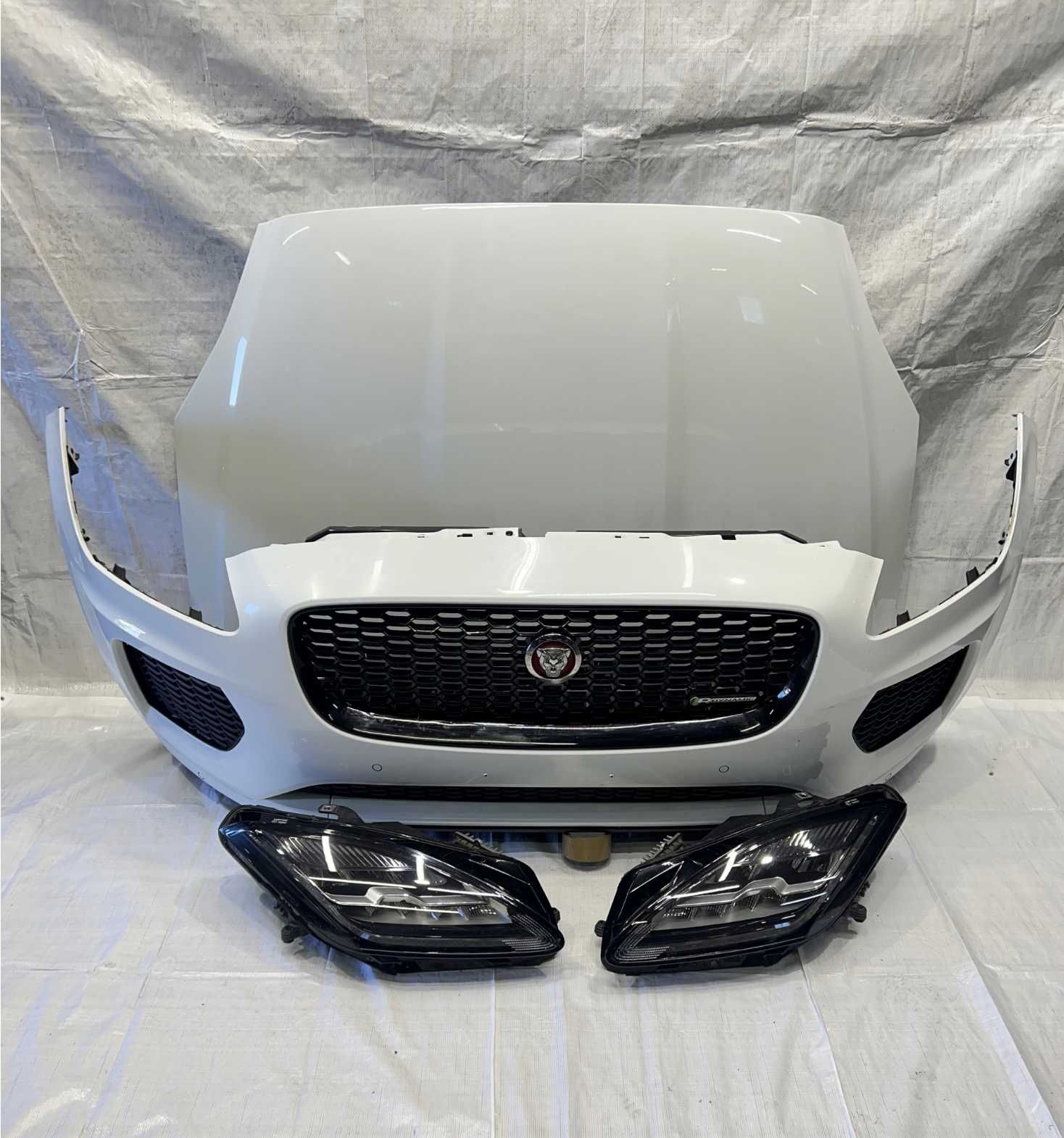 Разборка JAGUAR E-PACE Ipaсe бампер бу запчасти Ягуар айПейс