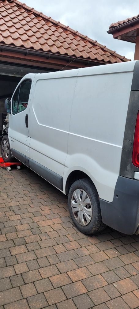 Bok Renault trafic Opel vivaro