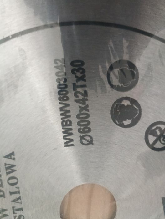 piła,tarcza zwykła 600 mm /32 mm  do cięcia drewna.