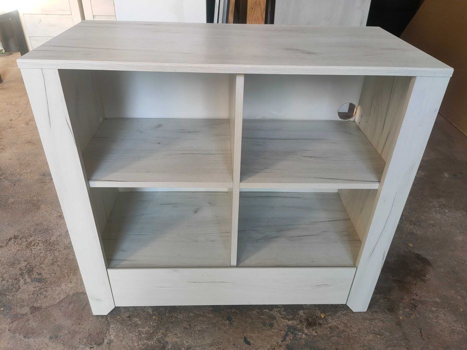 Zestaw mebli do pokoju dziecięcego