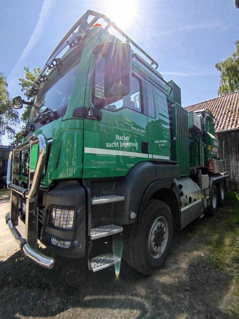 Rębak maszyna do drewna ROZDRABNIACZ chipper | JENZ HEM 583 R-Truck |