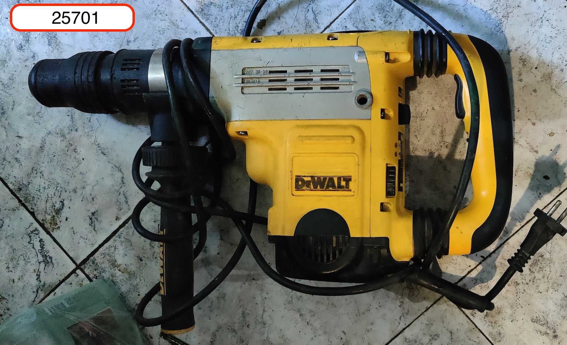 Перфоратор Dewalt D25133 / D25134 / D 25143 / d25144 а також інші