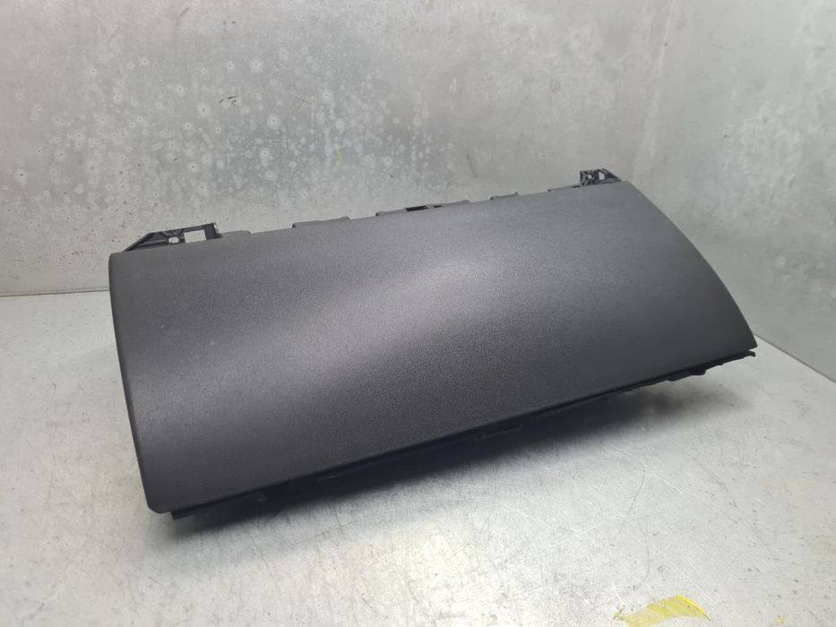 Porta luvas TESLA Model 3 (5YJ3)