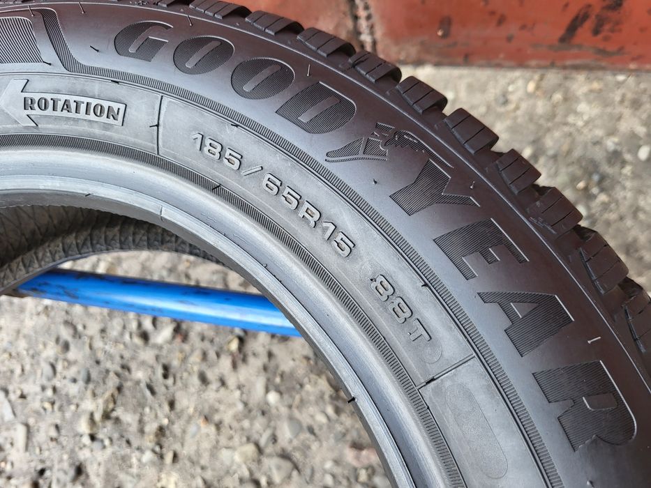 185/65/15 R15 GoodYear UltraGrip 9+ 2шт ціна за 1шт шини
