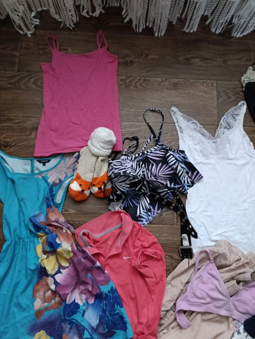 Пакет одягу для дівчинки