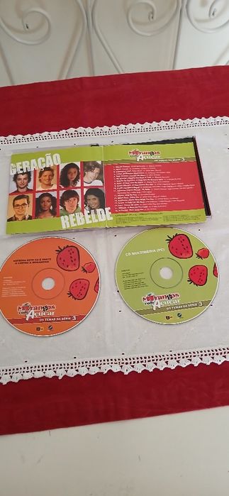 2 Cds Geração Rebelde-Morangos com Açúcar