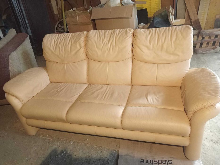 skurzana sofa 3-osobowa