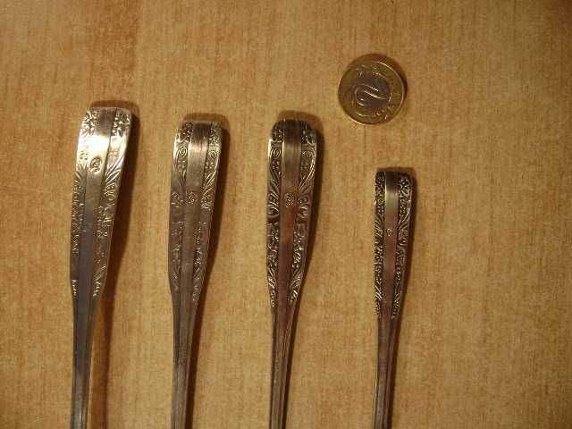 Starocie z PRL - Stare sztućce posrebrzane Hefra = Zestaw 4 sztuki