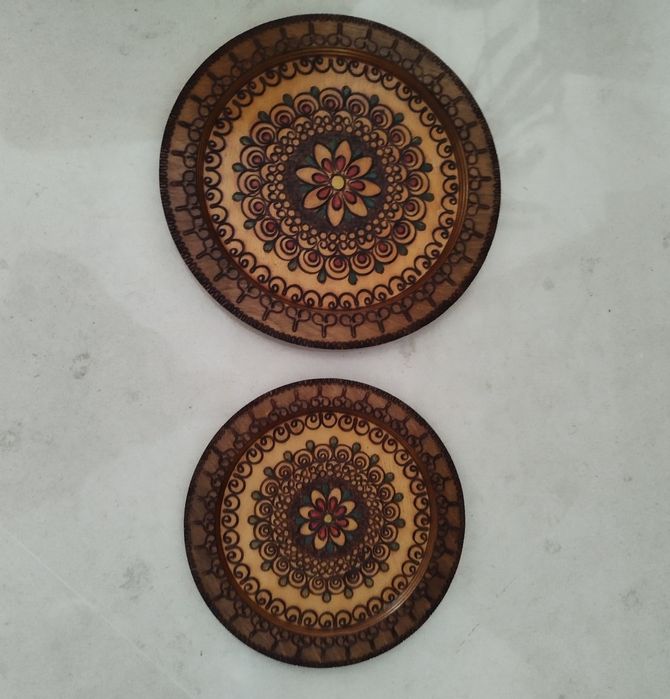 Pratos de madeira de decoração de paredes