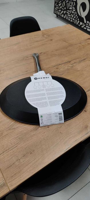 WYPRZEDAŻ EKSPOZYCJI - Patelnia do smażenia ryb - Hendi 629604 - nowa