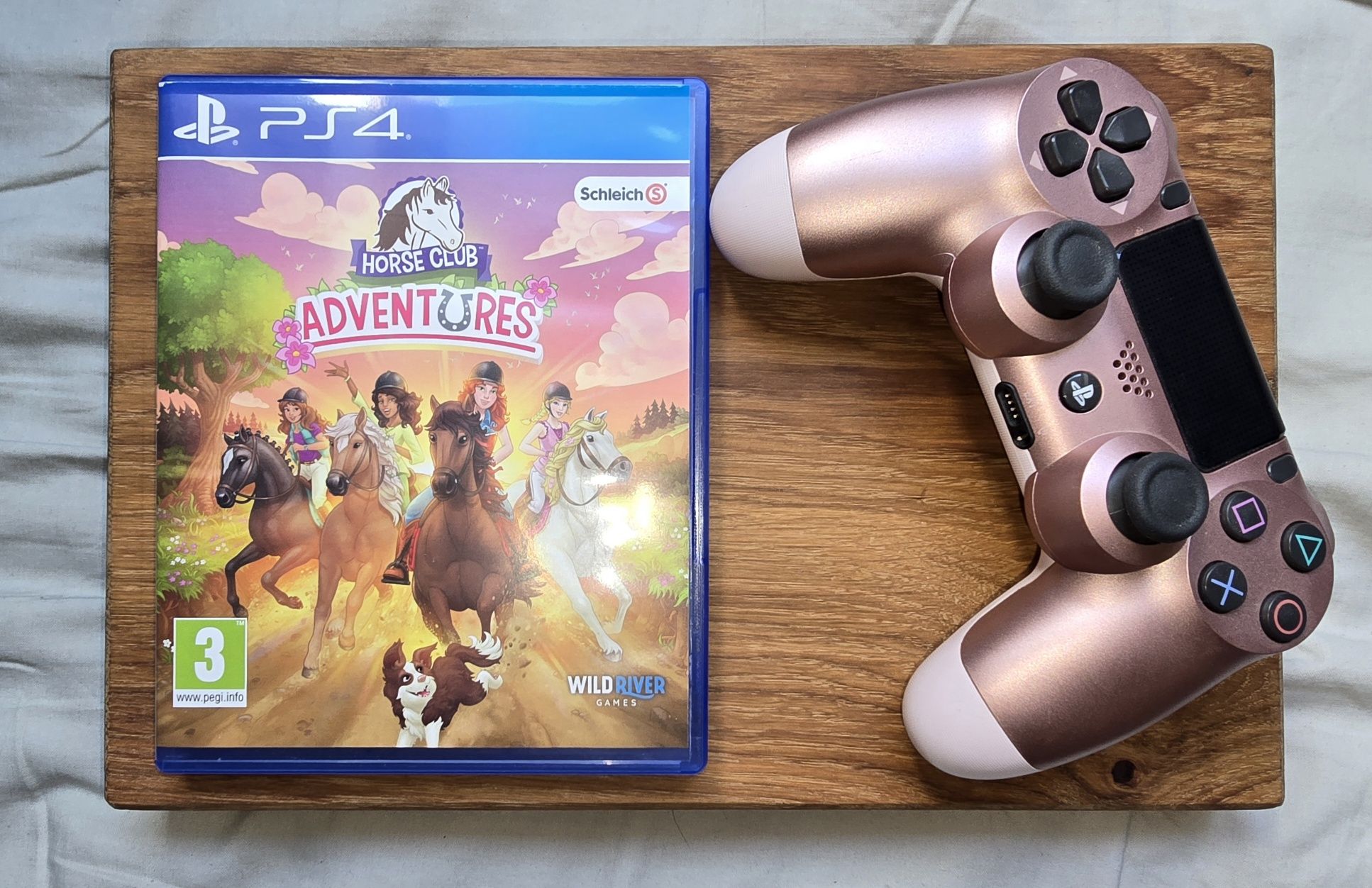 PS4 Pro Slim Oryginalny Różowe złoto pad Sony + Horse Club Adventure