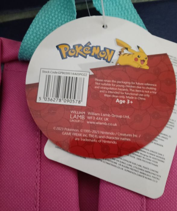 Mochila escolar pikachu da Pokémon