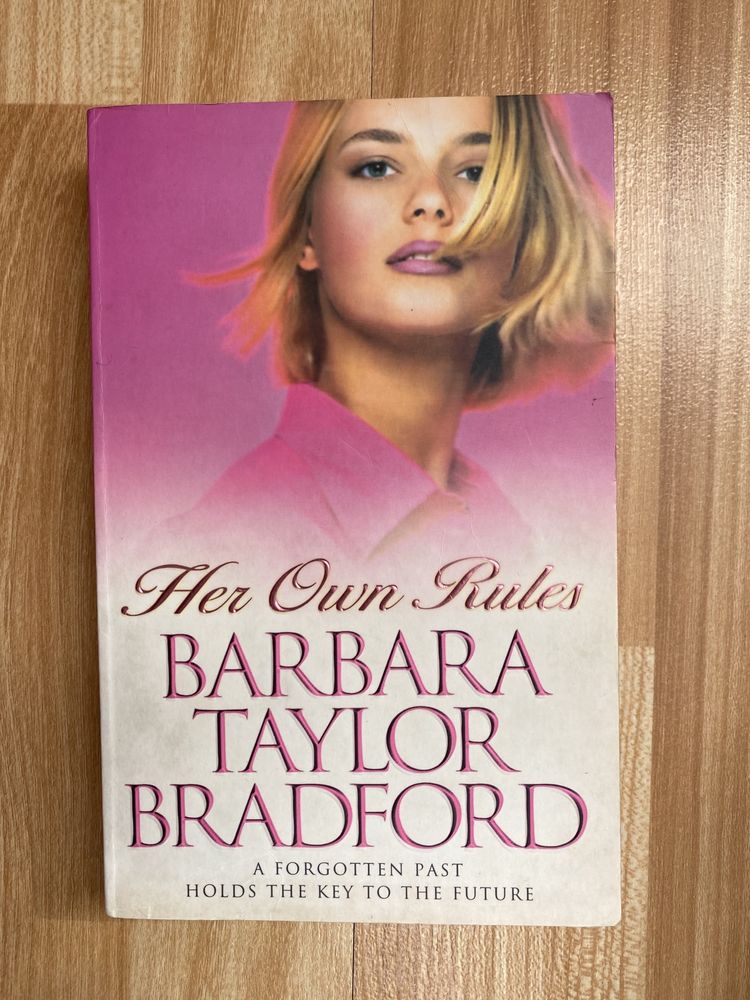 Her own rules Barbara Taylor Bradford книжка англійською