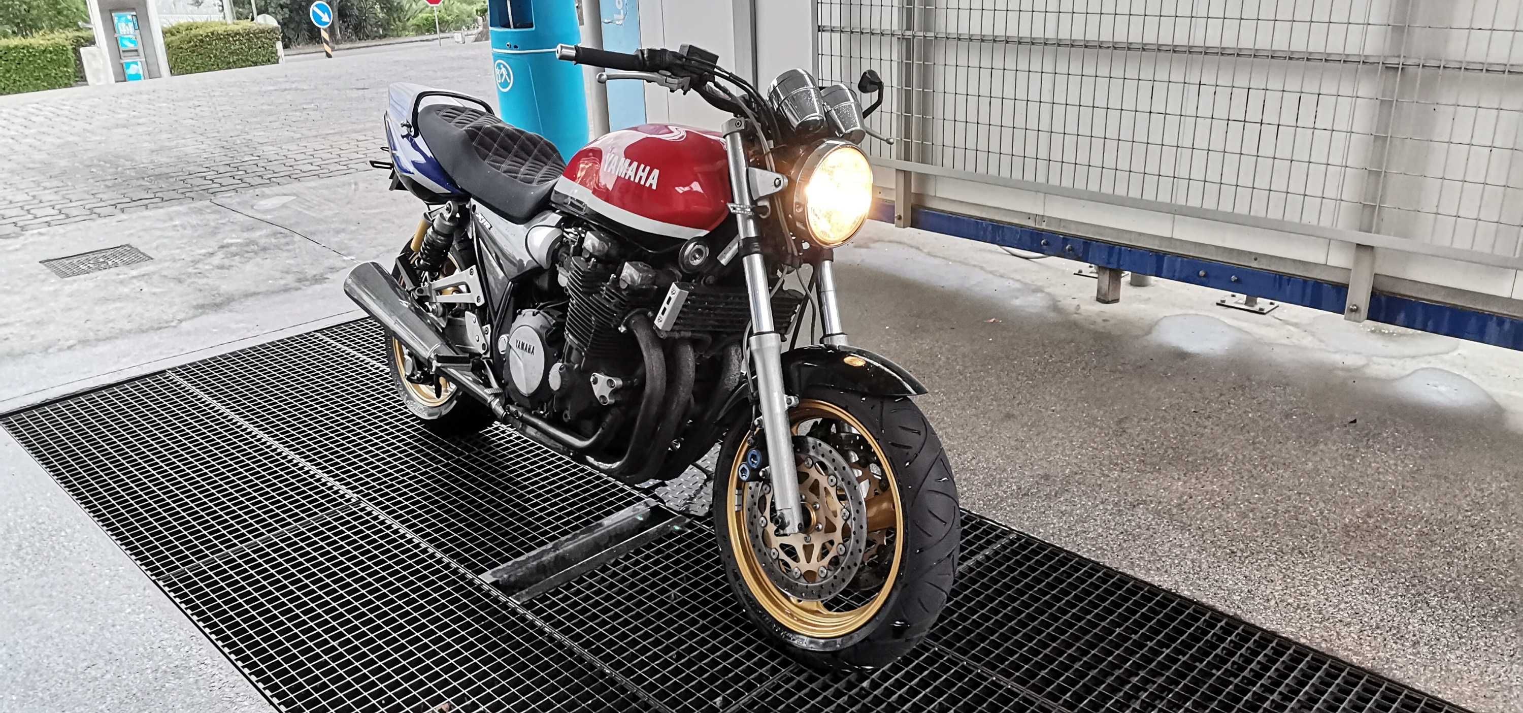 Yamaha XJR 1200 DE 99