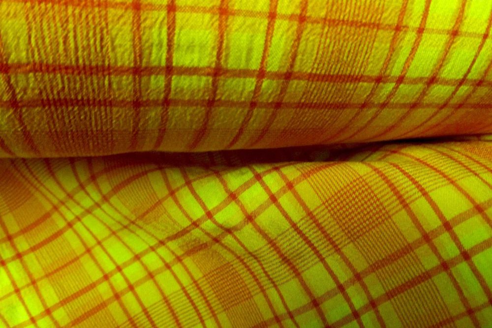 tecido estampado viscose 1,50m largura 5,00 €/ metro