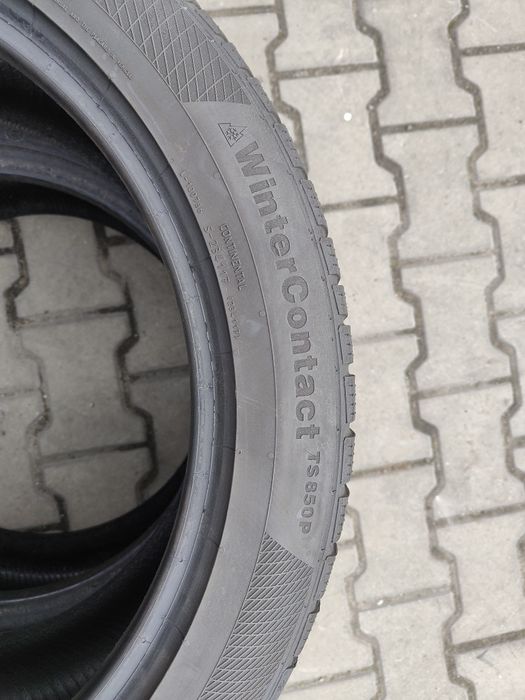 245/45/19 Continental Winter Contact TS850P