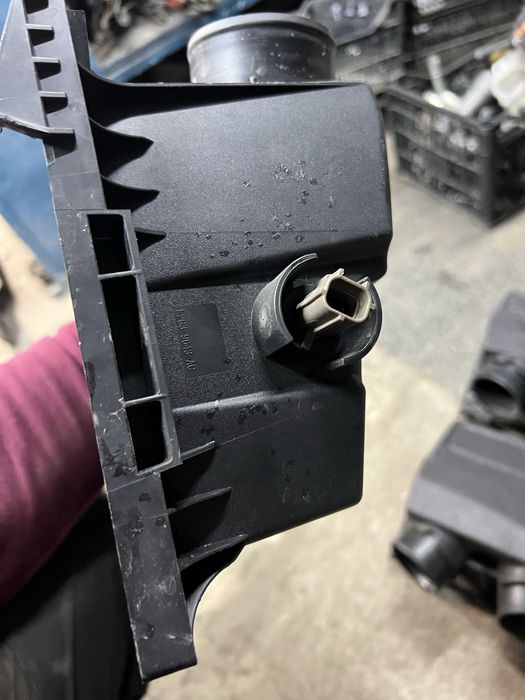 Корпус воздушного фильтра форд едж 2.7 спорт/ст ford edge sport st