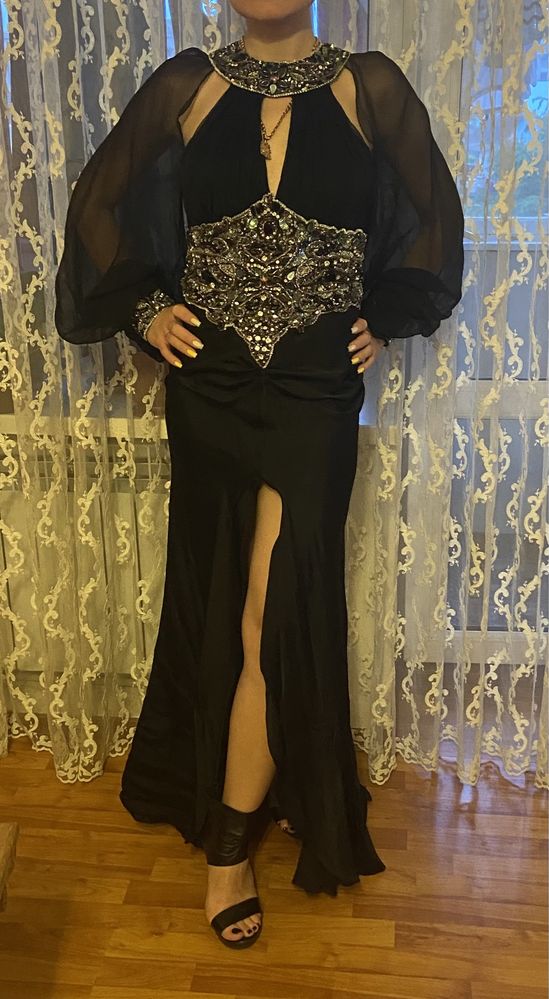 Шикарна вечірня сукня чорна плаття випускне
