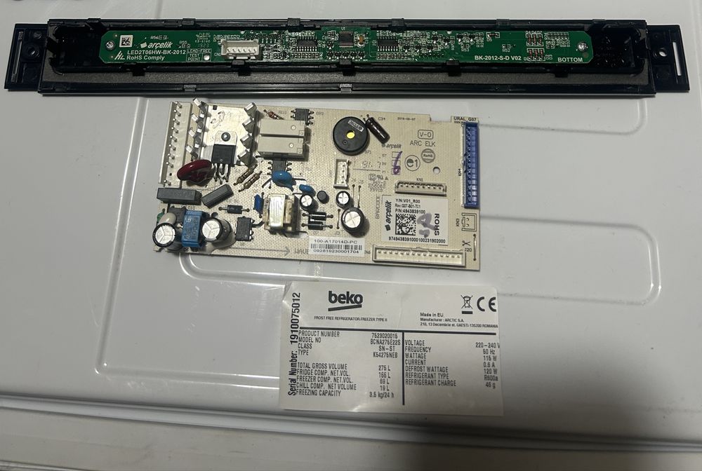 beko BCNA275E22S i moduly