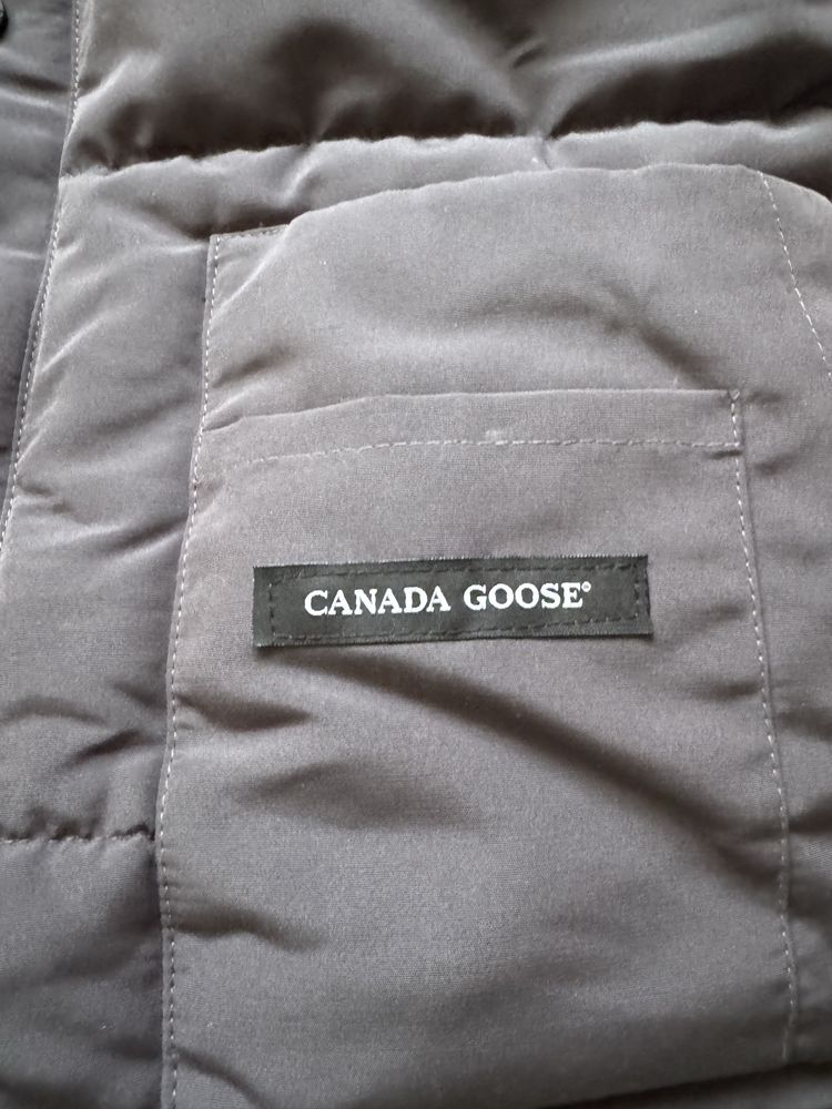 Canada goode colete