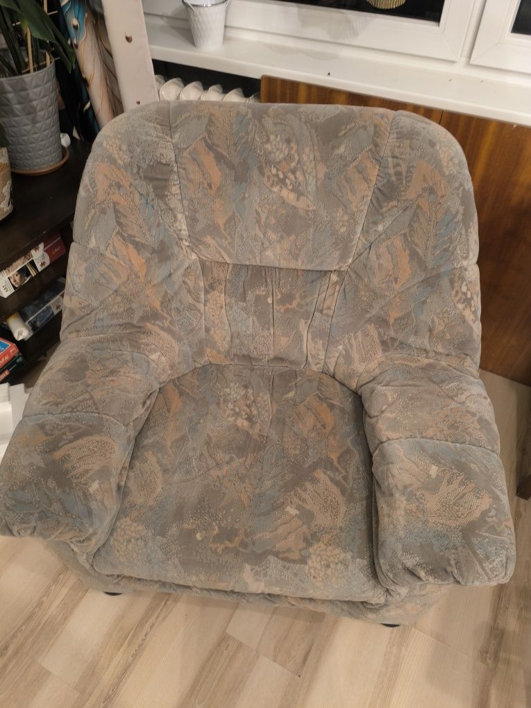 Sofa + fotele oddam