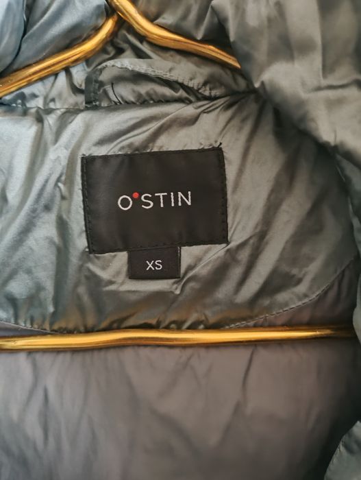 Продам пуховик жіночий