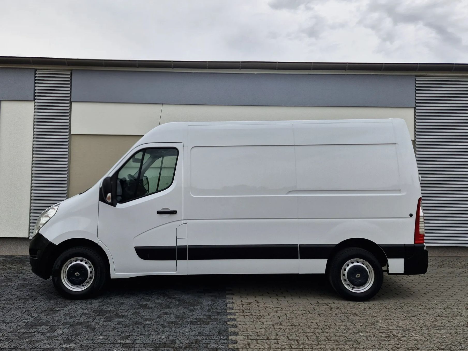 Renault Master L2H2, gwarancja, klima, tempomat, czujniki  L2H2, Gwarancja, klima, tempomat, czujniki