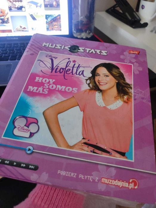 segregator z karteczkami