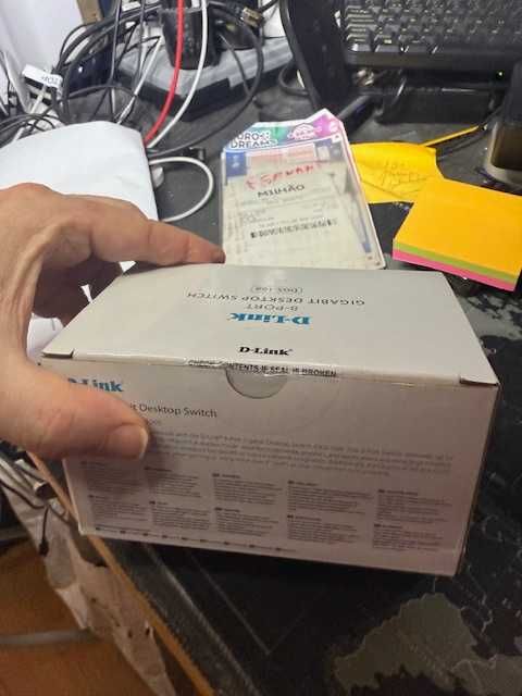 switch D-LINK  8 portas sem gestao