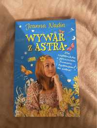 Książka Obyczajowa Młodzieżowa Wywar z Astra