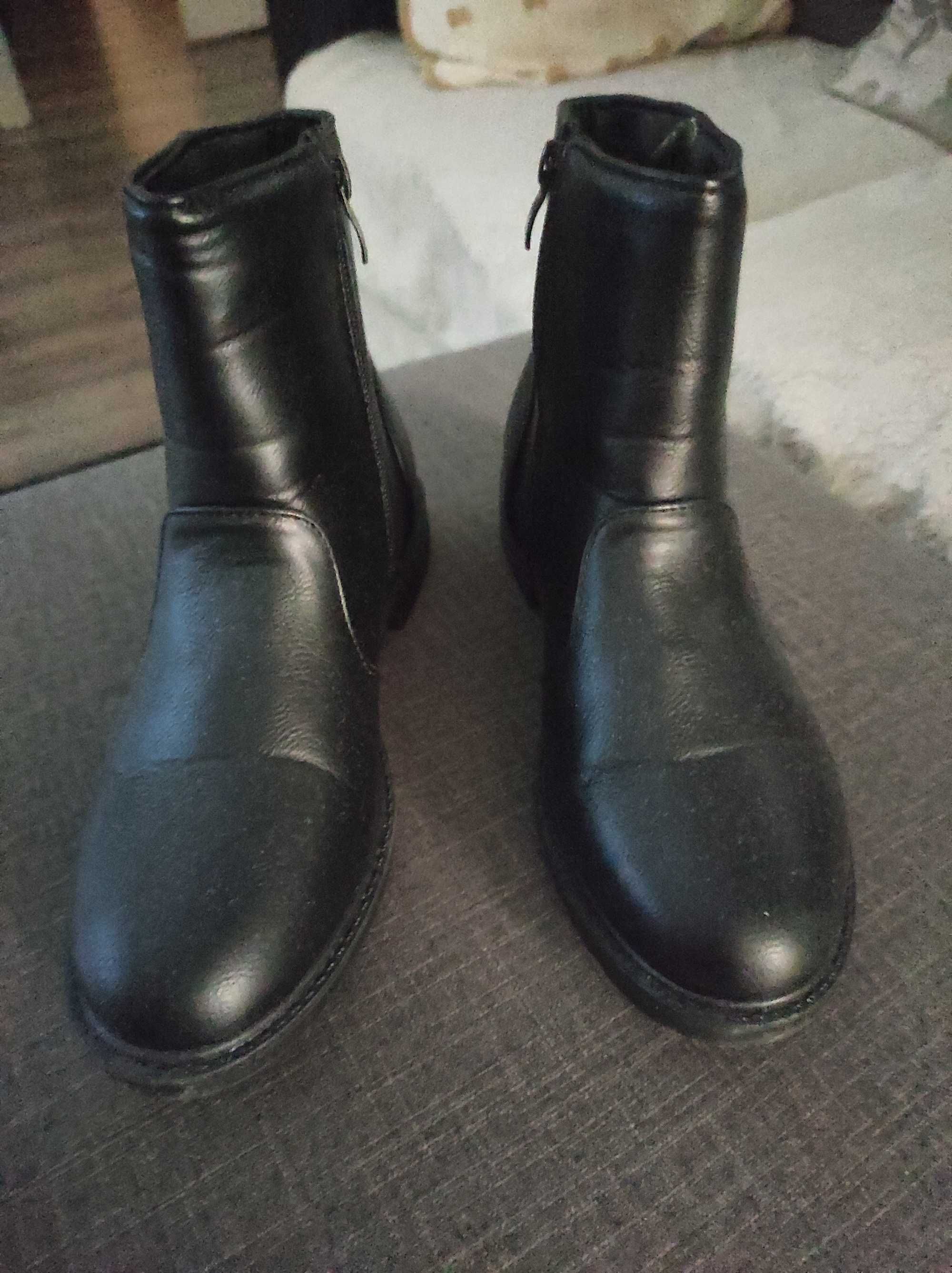 Botas pretas como novas baixa de preço