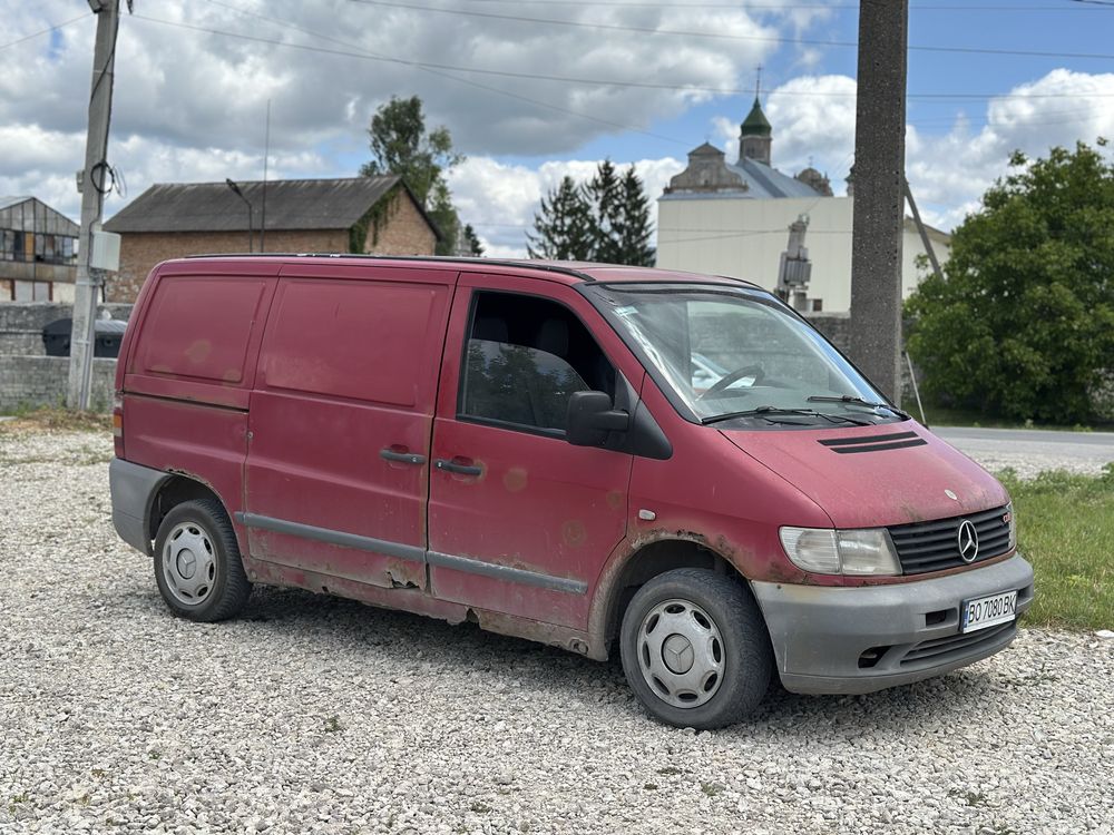 Mercedes Vito 2002р 2.2 CDI