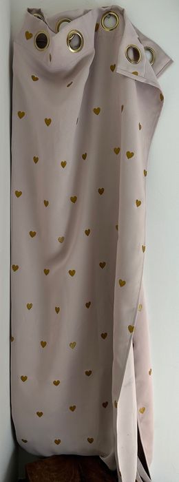 Conjunto de Cortinados para quarto de menina