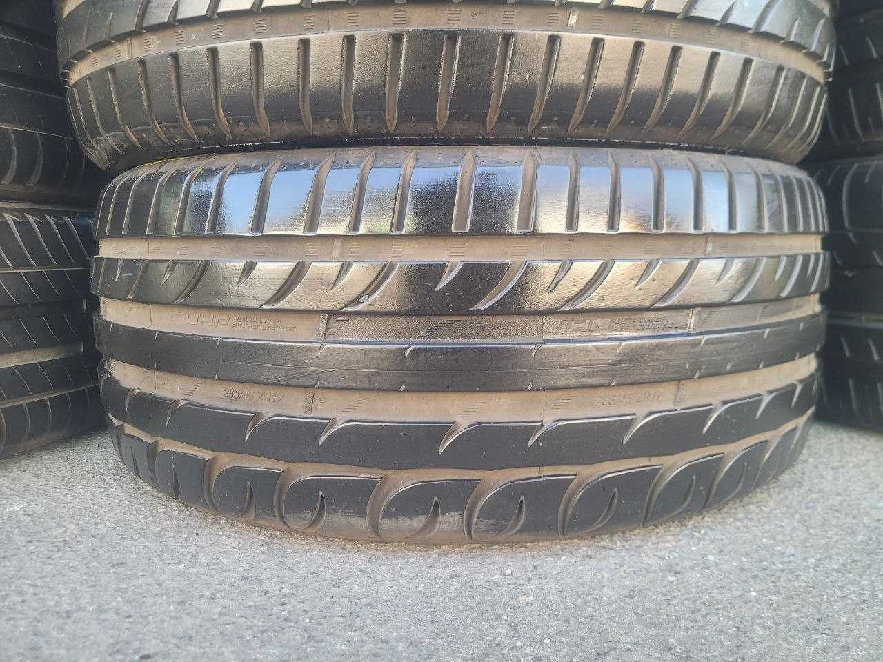 Шини Tigar Ultra High Performance 7 мм 25 рік 235 45 R18 GOAUTO Київ