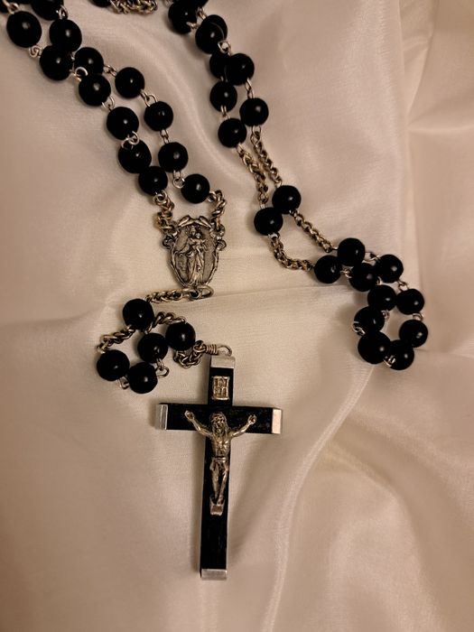 Stary różaniec vintage drewniany czarny