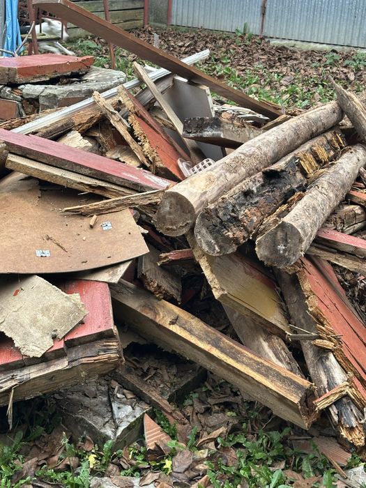 Sprzedam drewo z rozbiorki za 200zl