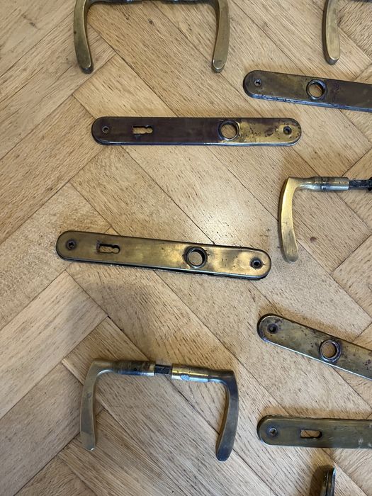 Stare mosiezne klamki