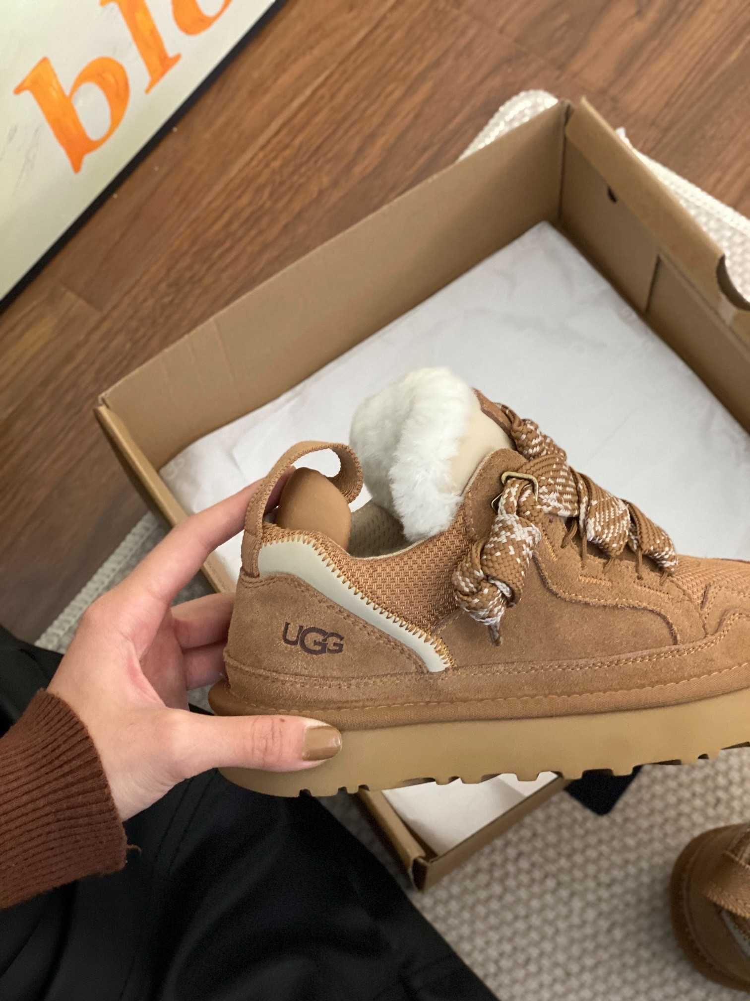 Botki UGG W Highmel Brązowe EU 37