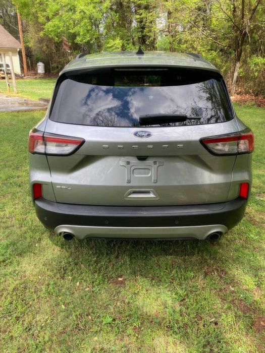 Ford Escape SEL      2021