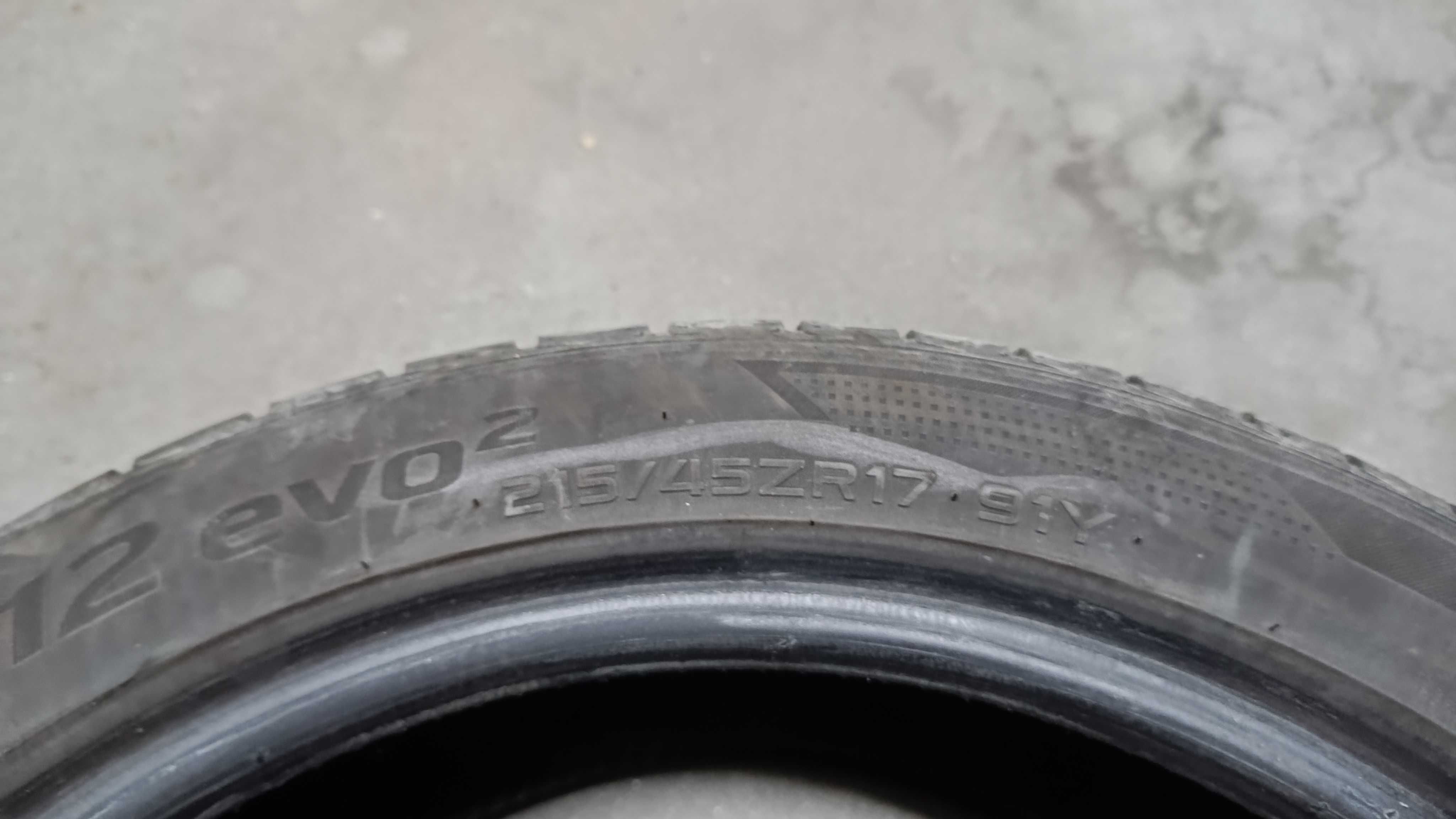 Hankook Ventus V12 Evo 2