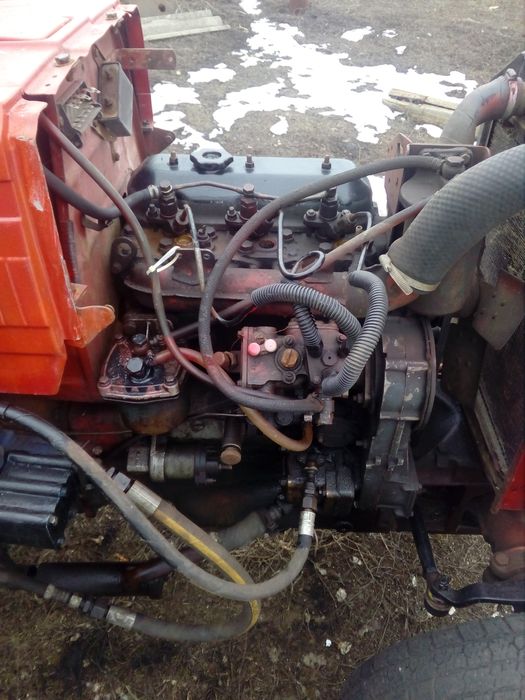 Трактор универсал 445в