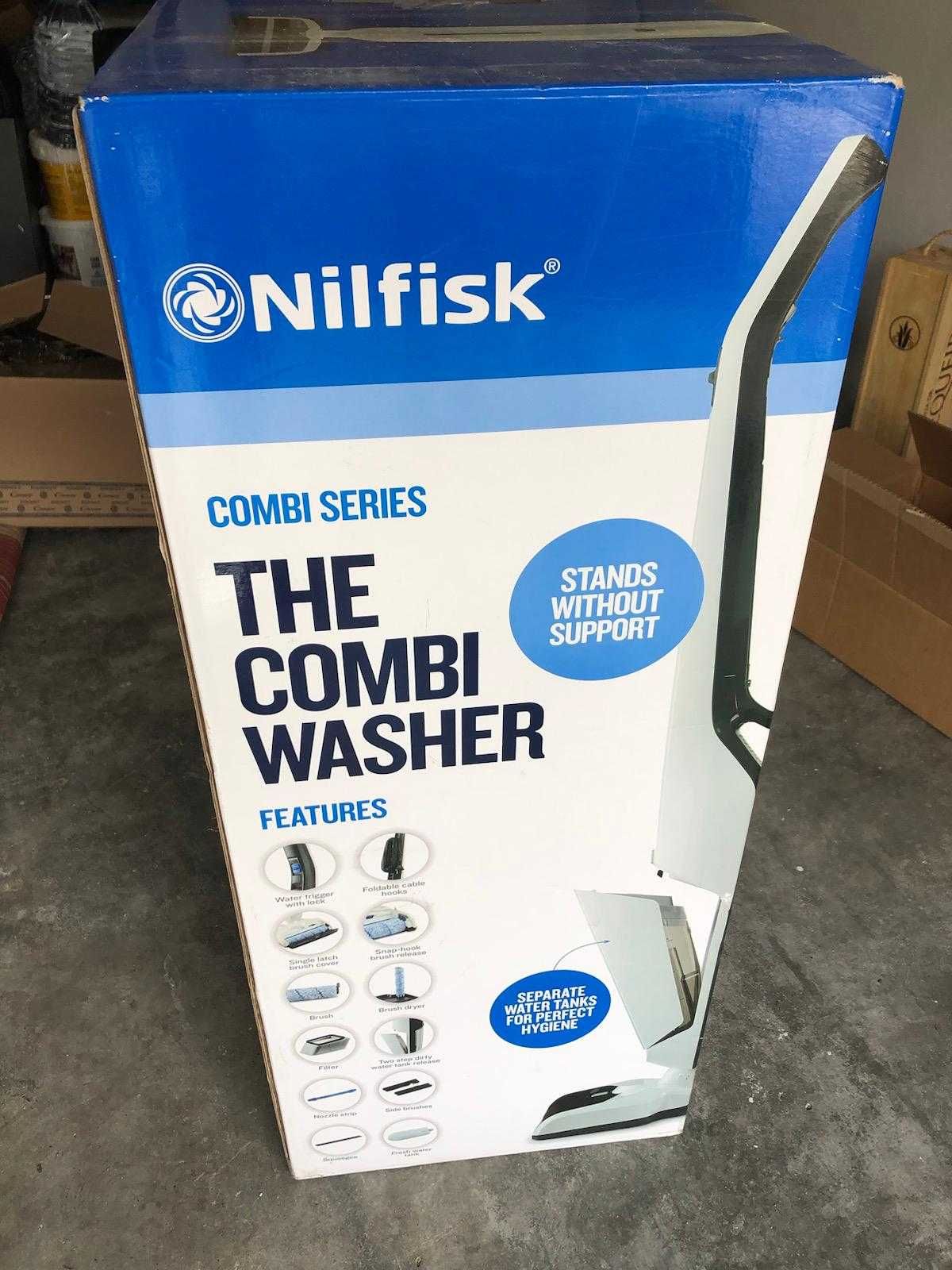 Aspirador Vertical a Água NILFISK Combi Washer - Nunca Usado