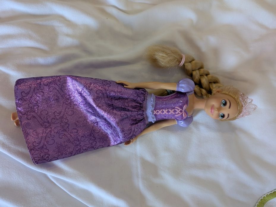Boneca Rapunzel.
